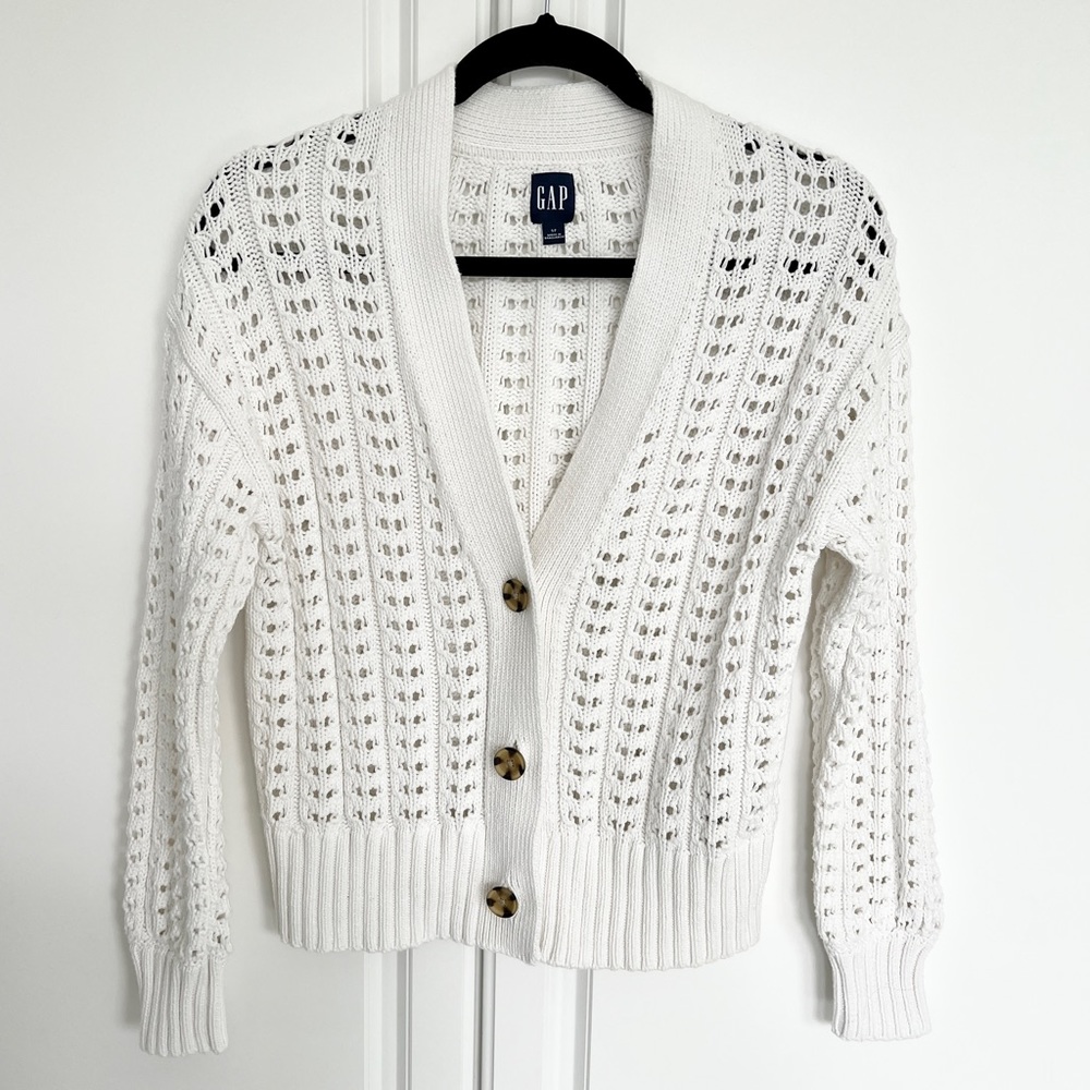 NWOT Gap Crochet Cardigan